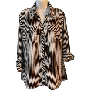 Serengeti Black and White Striped Button Up Shirt/Tunic - Size 1X